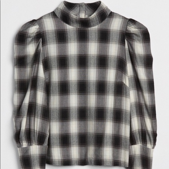 Gap Plaid Mockneck top